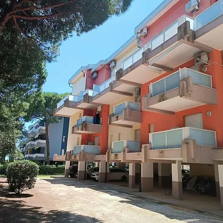 Waterfront In 54587 דירה